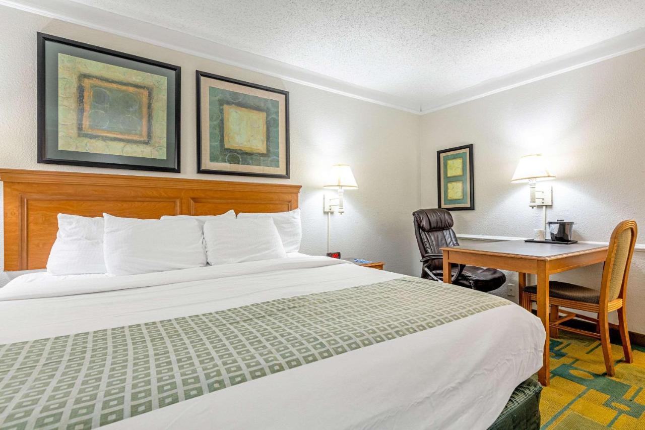 Rodeway Inn Huntsville Zewnętrze zdjęcie